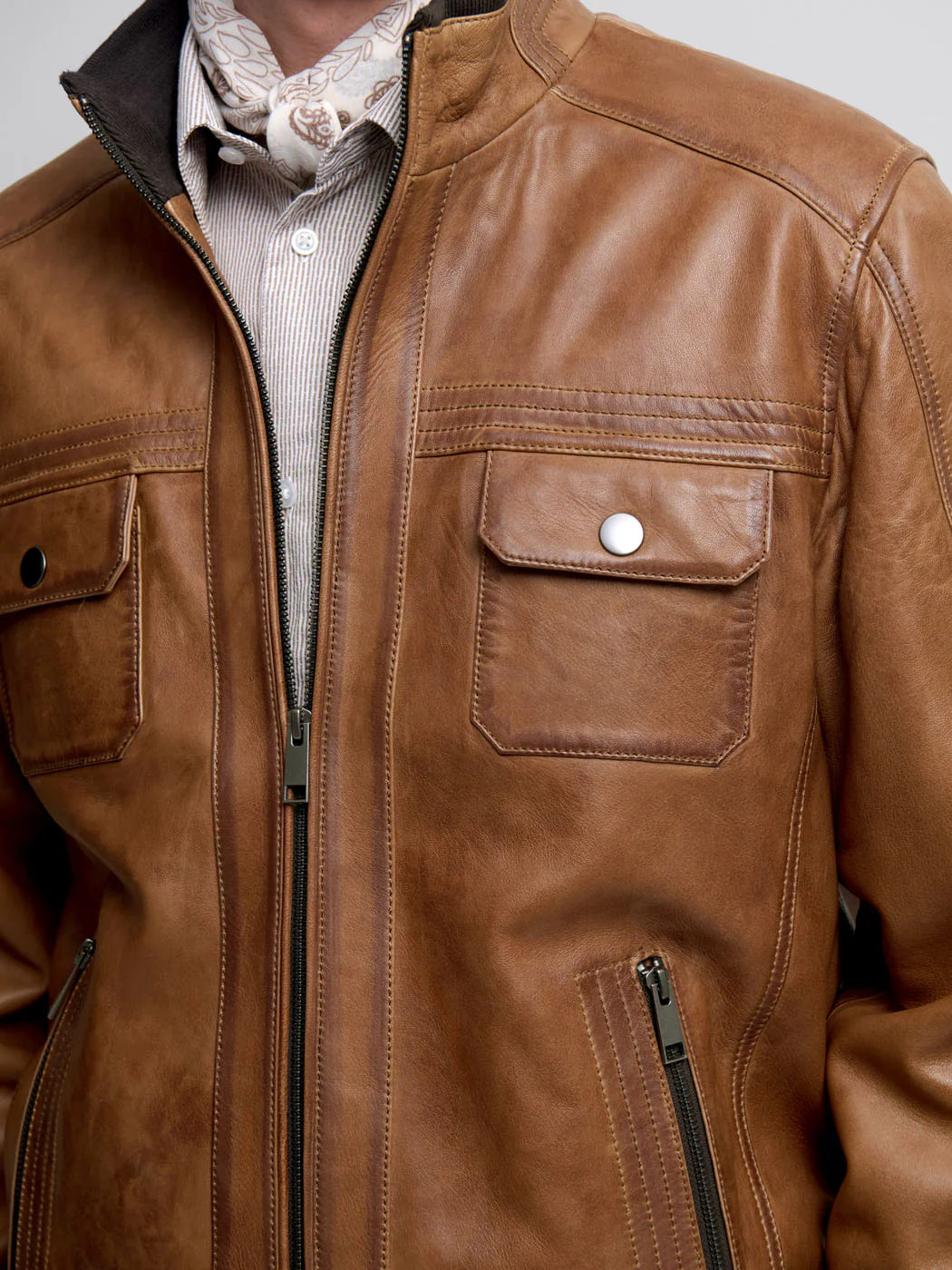 Blouson en cuir col montant - Image 5