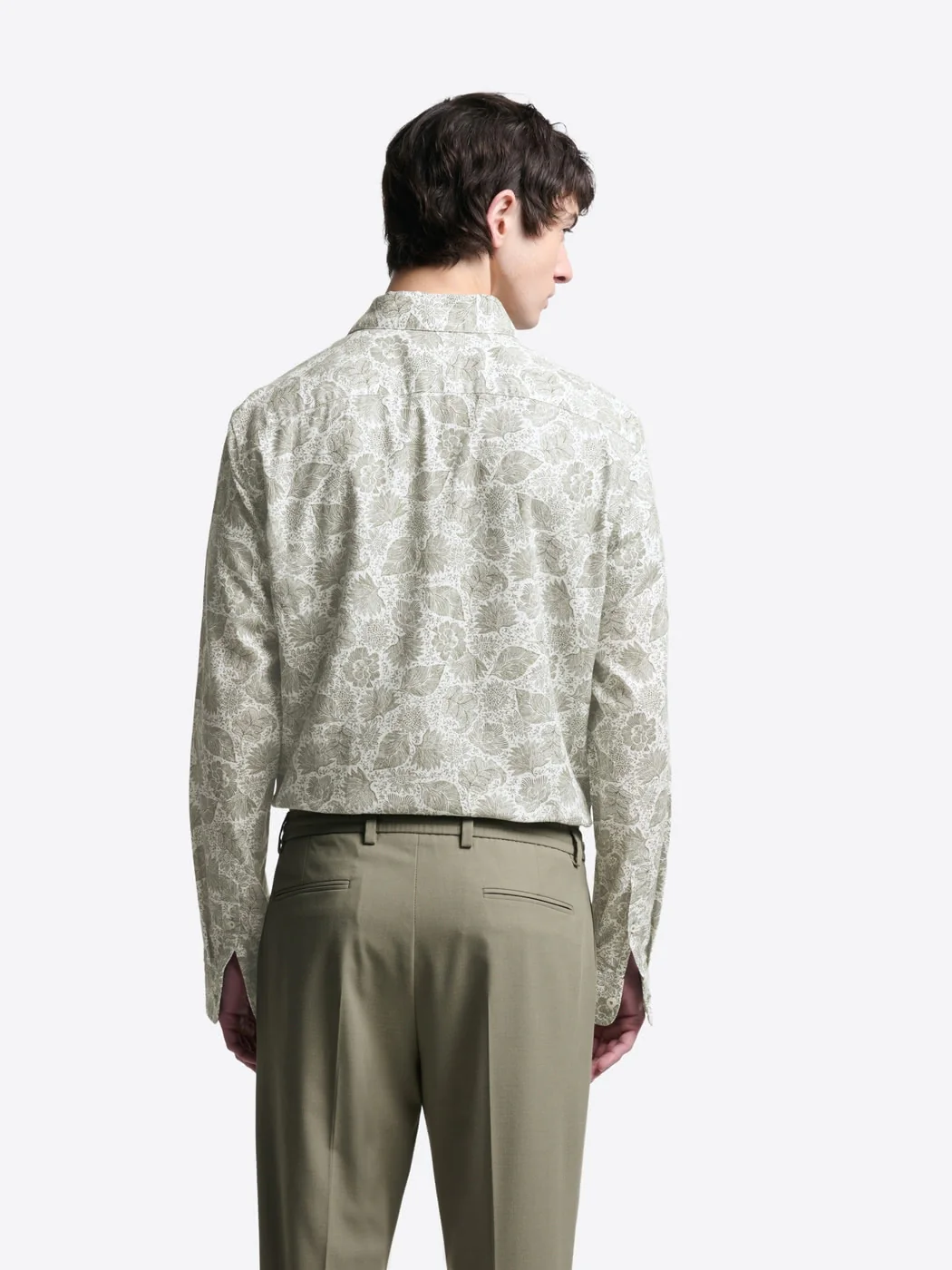 Chemise slim en coton bio fleurie - Image 2