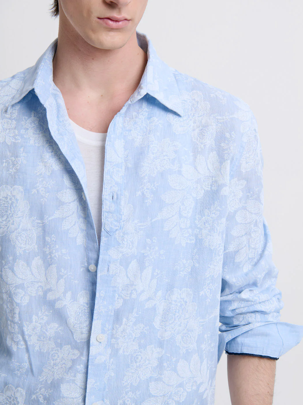 Chemise slim en lin fleurie - Image 5