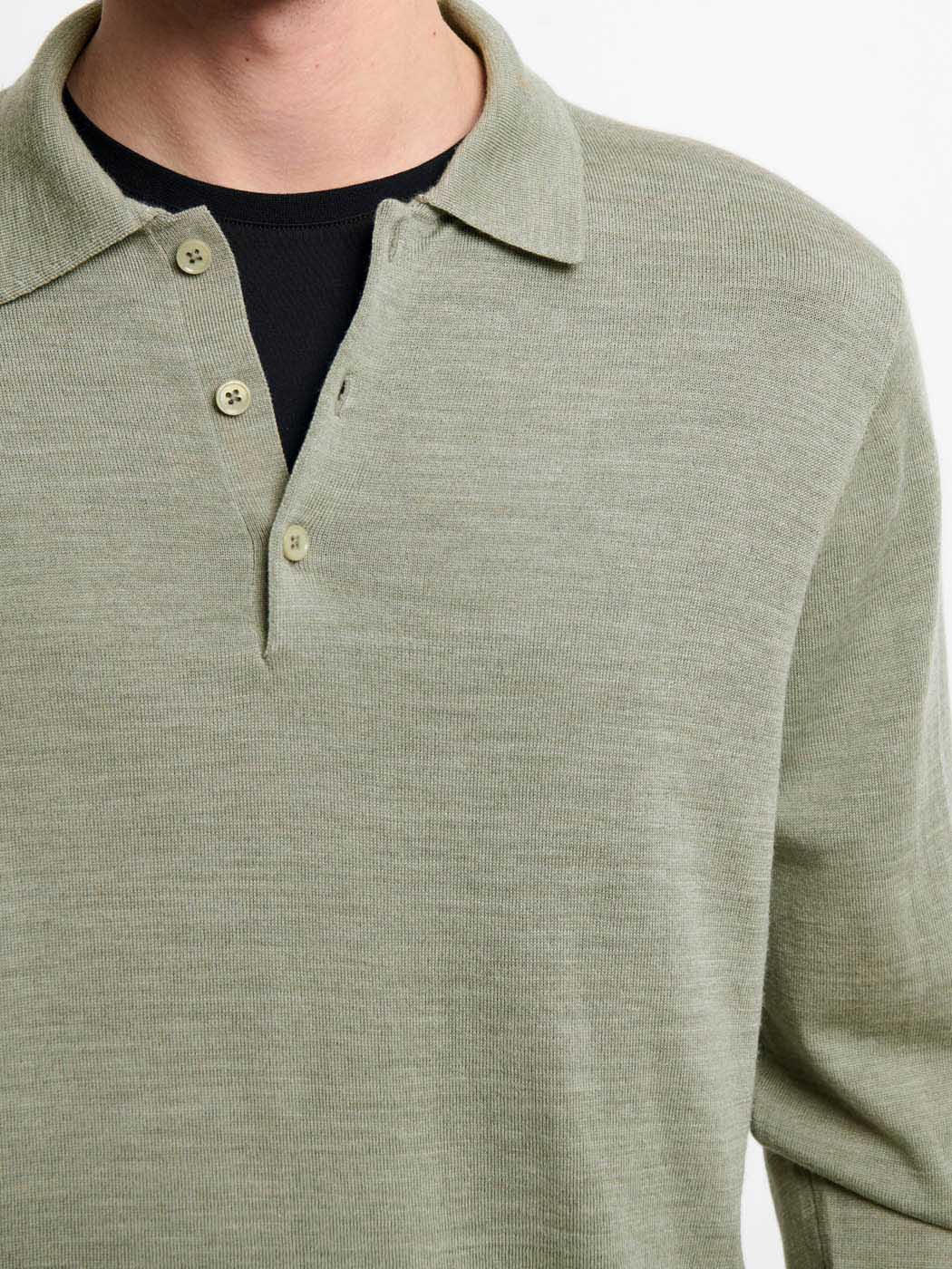 Pull col polo boutonné en laine Mérinos - Image 5