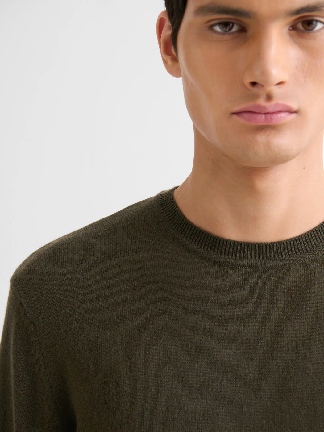 Pull col rond en laine et cachemire - Image 5