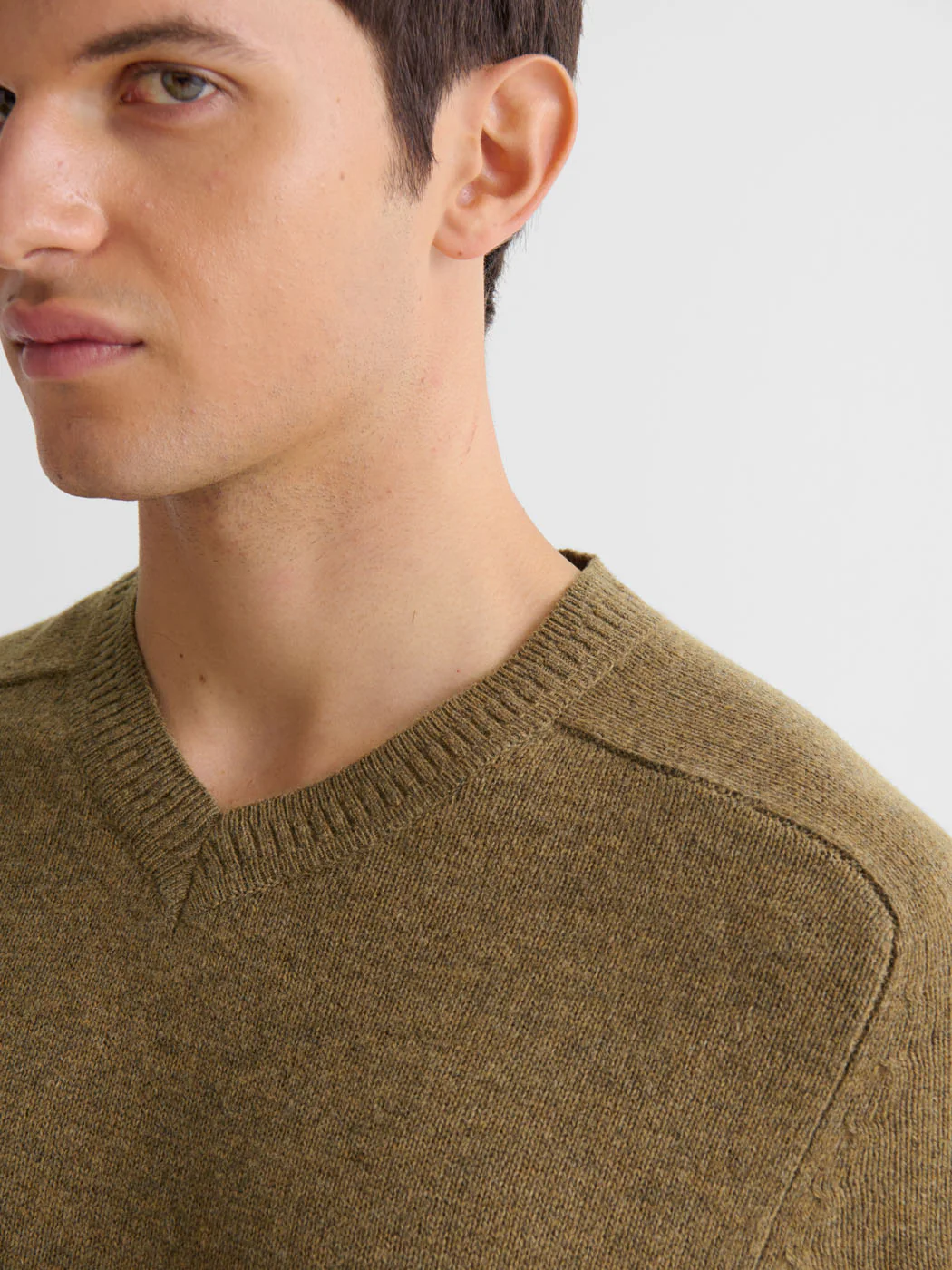 Pull col V en laine mélangée - Image 5