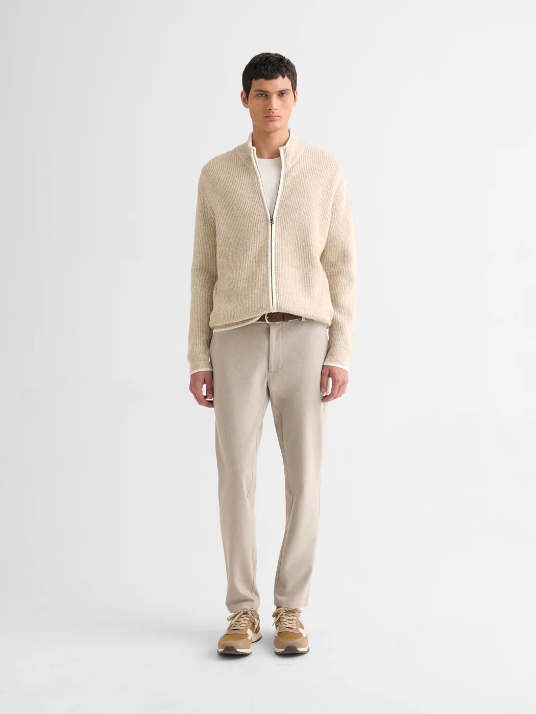 Chino jogpant taille semi-élastiquée