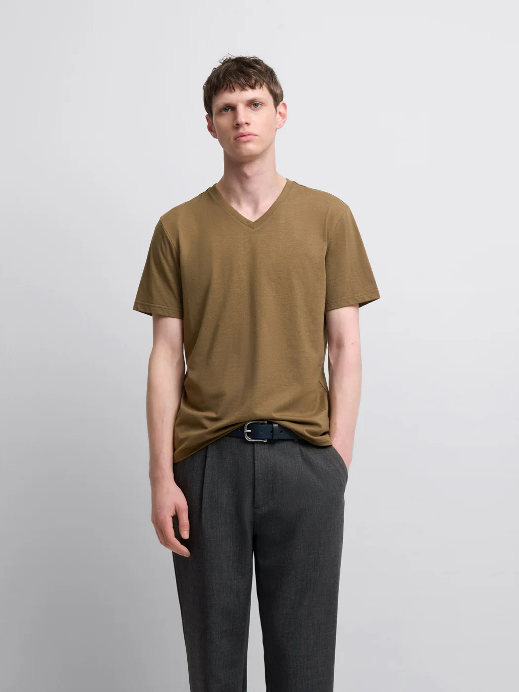 T-shirt col V en coton Supima®